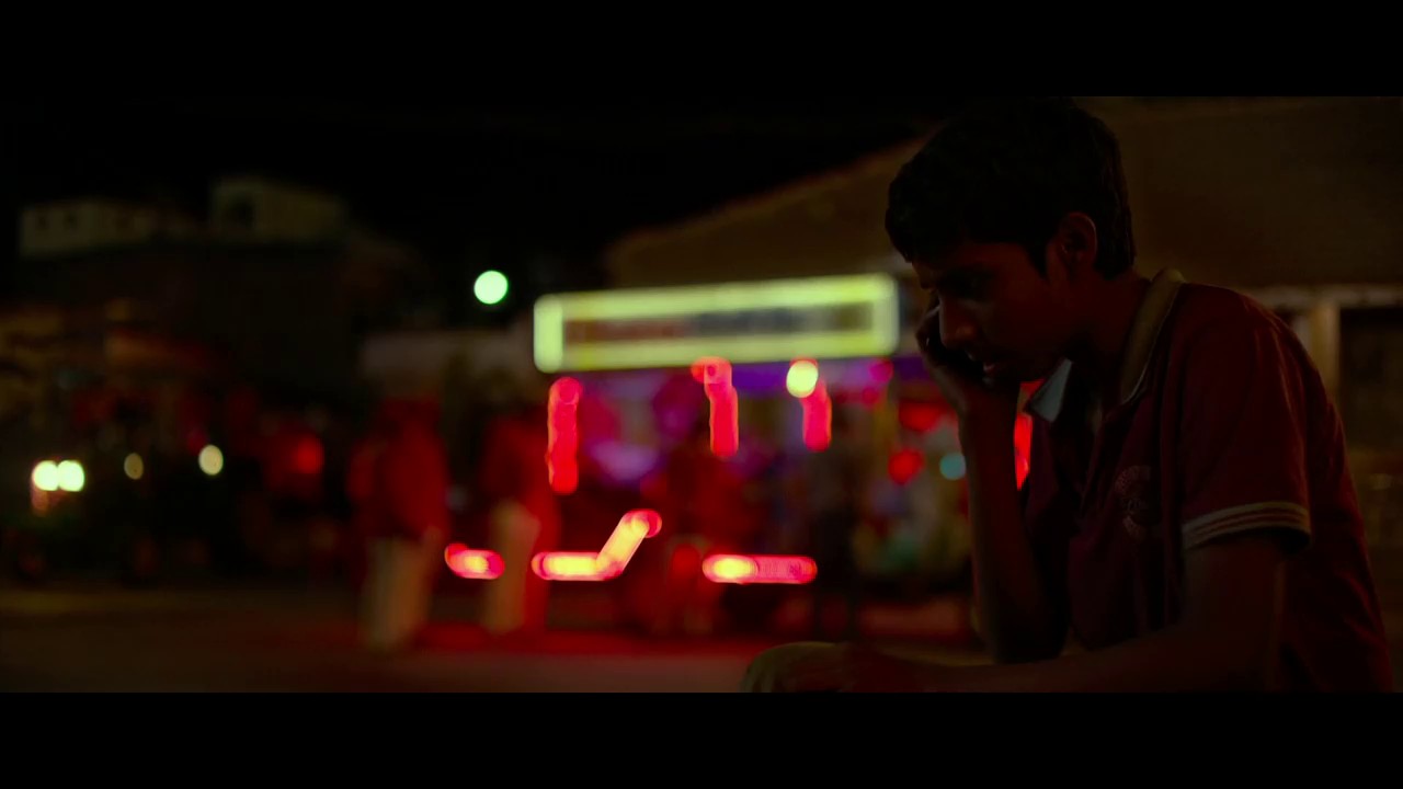 Chumbak (2018) WEB-DL Hindi + Marathi 720p AVC HE-AAC 2.0 ESub.mkv.0004